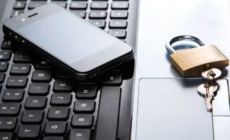 Smartphone and padlock